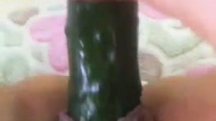 Iran Sexy Iranian girl reaches orgasm with cucumber MA