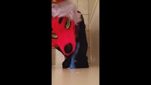 Femboy Fox Sucks Lion Dong